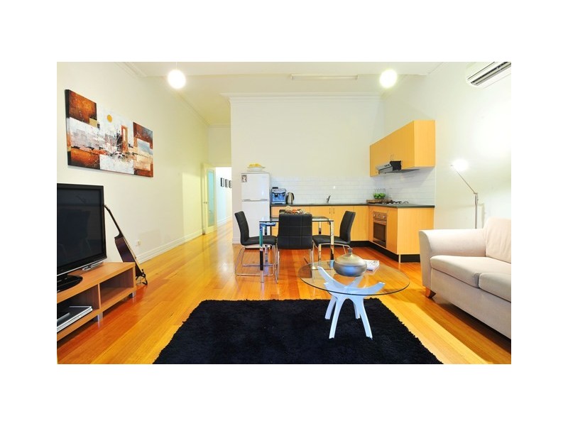 21 Tennyson Street, Seddon VIC 3011