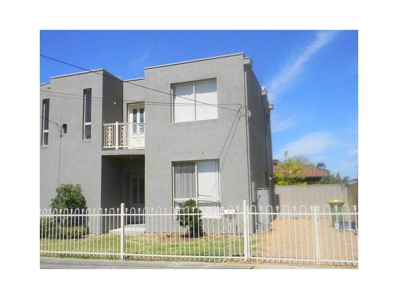 1 Spurling Street, Maidstone VIC 3012