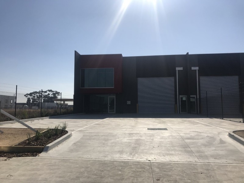 1/8 Leader Street, Truganina VIC 3029