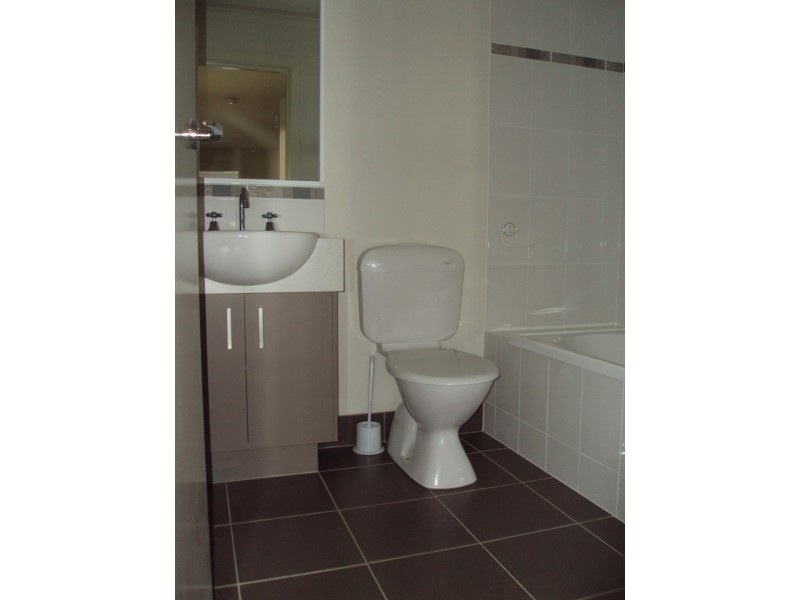 32/39 Astley Crescent, Point Cook VIC 3030