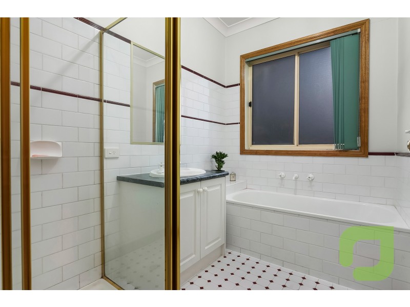 1/29 Dongola Road, West Footscray VIC 3012