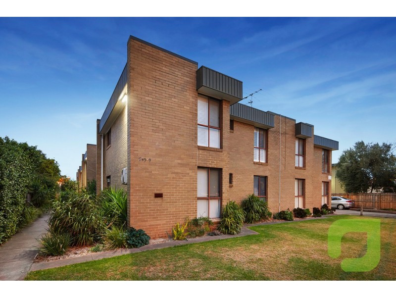 10/245 Nicholson Street, Seddon VIC 3011