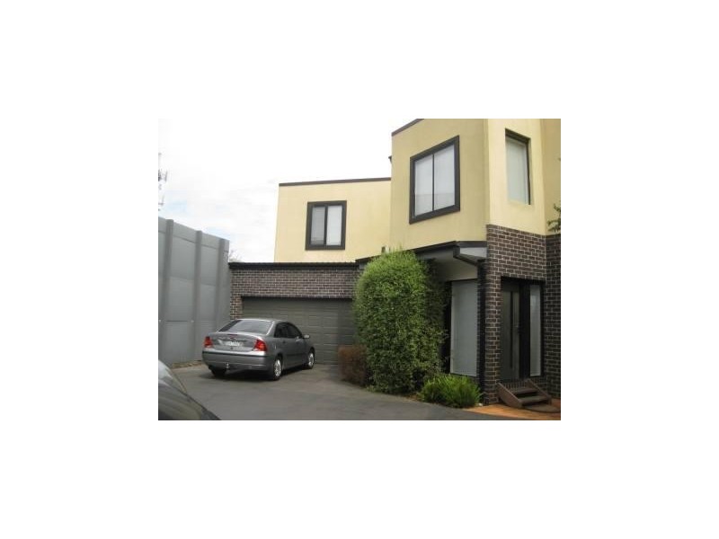 12/3 Johnston Street, Newport VIC 3015