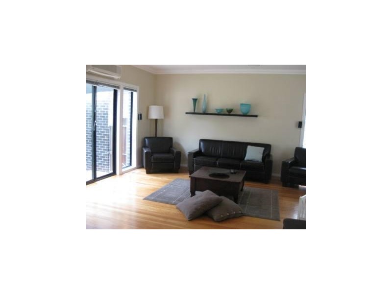 12/3 Johnston Street, Newport VIC 3015