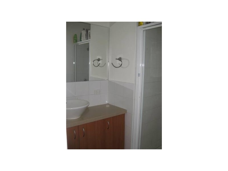 12/3 Johnston Street, Newport VIC 3015