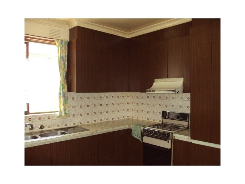 10 Rondell Avenue, West Footscray VIC 3012