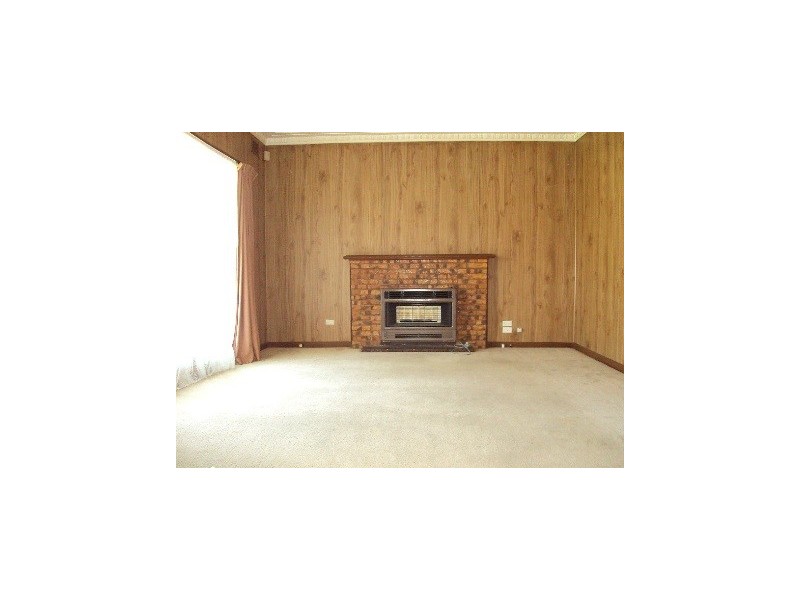 10 Rondell Avenue, West Footscray VIC 3012