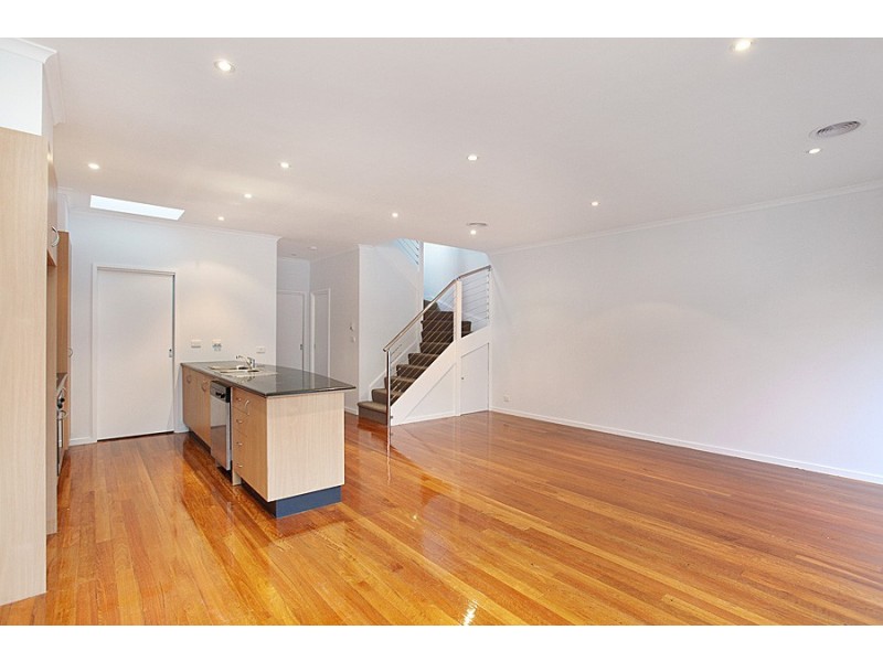 143 John Liston Drive, Newport VIC 3015