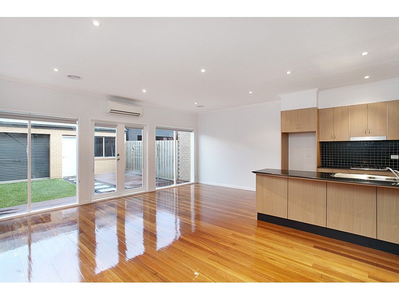 143 John Liston Drive, Newport VIC 3015