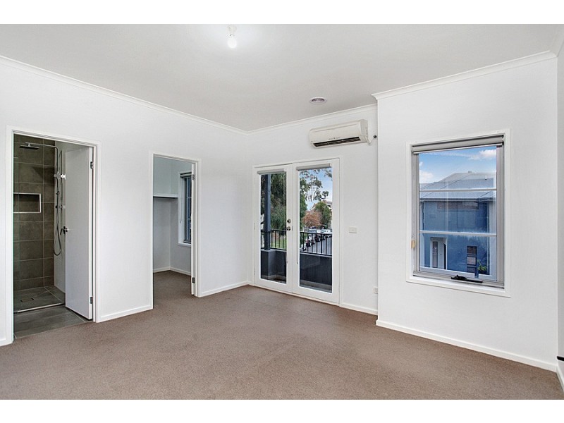 143 John Liston Drive, Newport VIC 3015