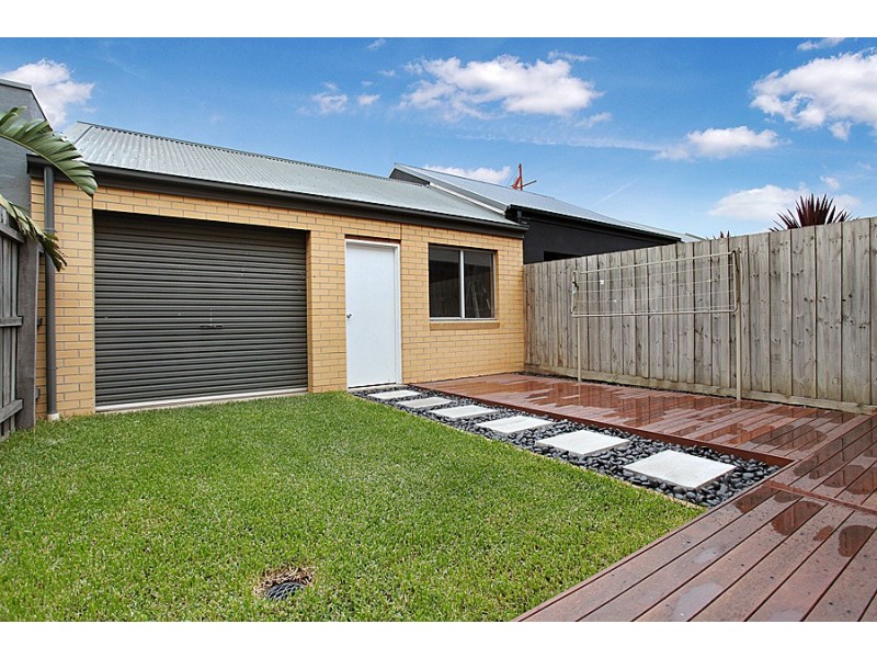 143 John Liston Drive, Newport VIC 3015