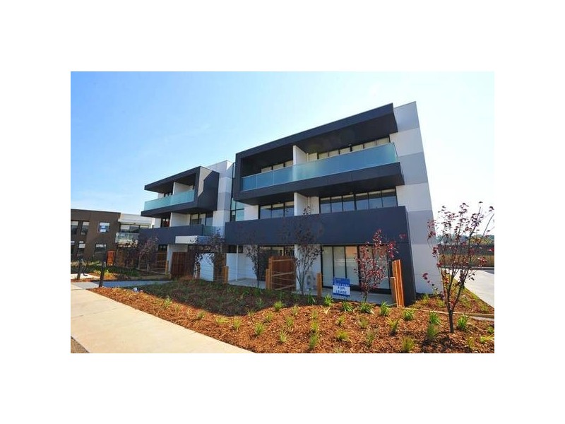 13/4  Crefden Street, Maidstone VIC 3012