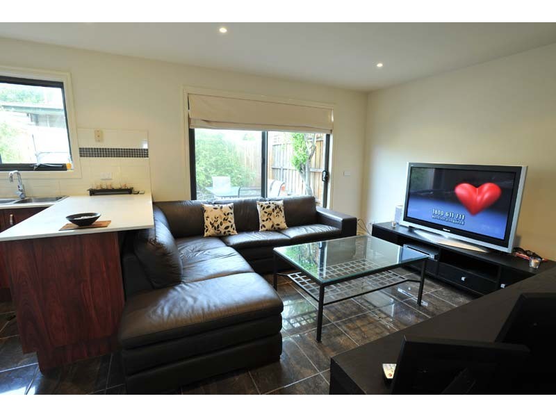 25 Howard Street, Maidstone VIC 3012