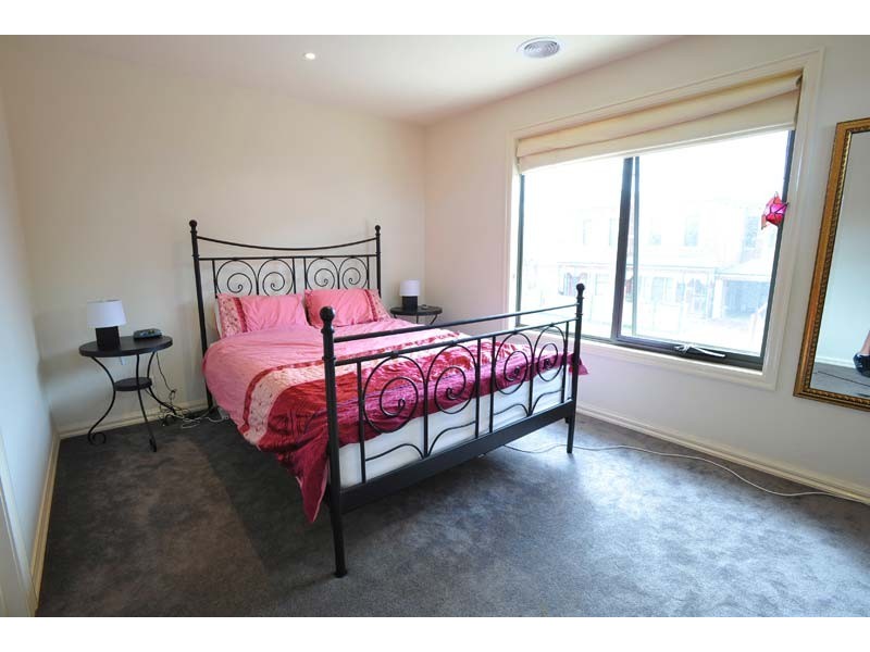 25 Howard Street, Maidstone VIC 3012