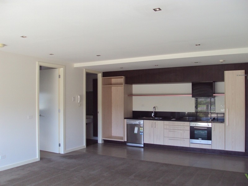 1/8 Crefden Street, Maidstone VIC 3012