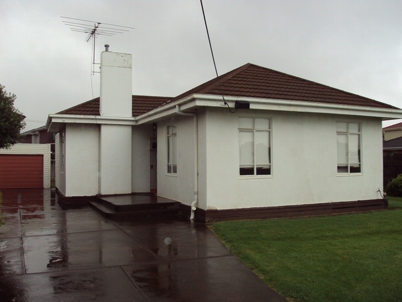 8 Whittaker Street, Maidstone VIC 3012