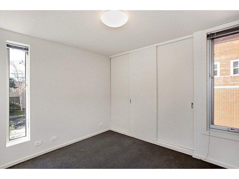 1/75 Droop Street, Footscray VIC 3011