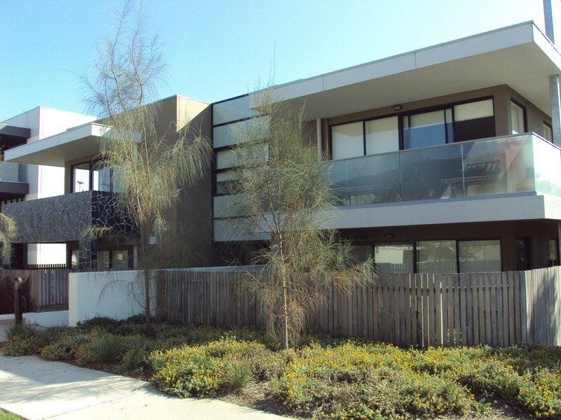 8/2 Crefden Street, Maidstone VIC 3012