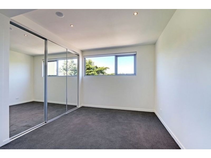 307 /109 Manningham Street, Parkville VIC 3052