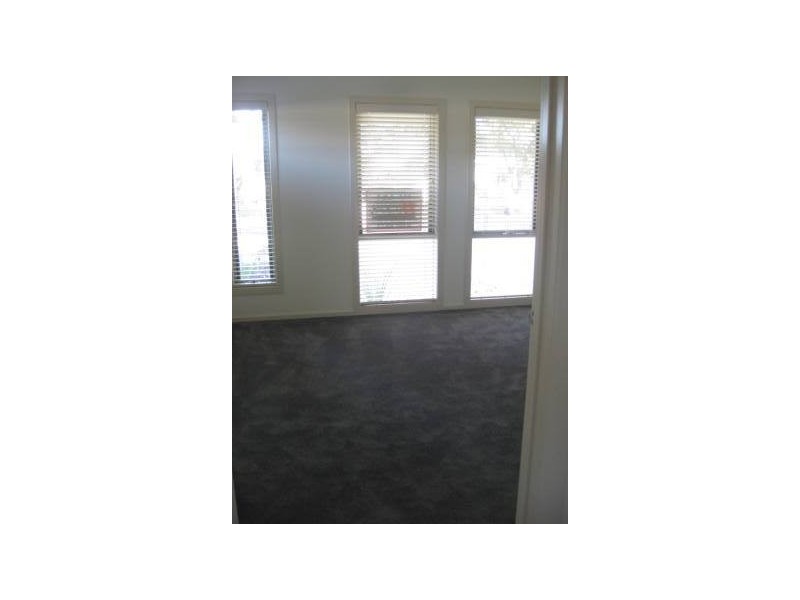 2/26 Charlotte Street, Newport VIC 3015