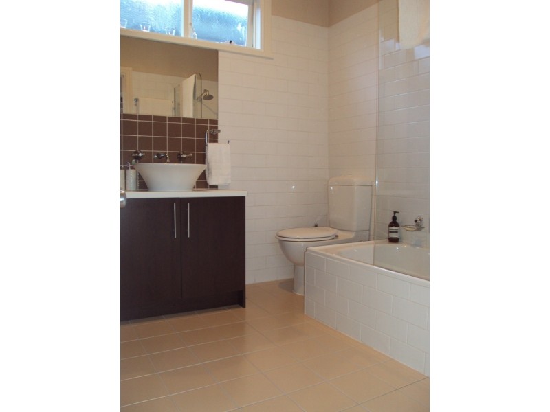 69 Ovens Street, Yarraville VIC 3013