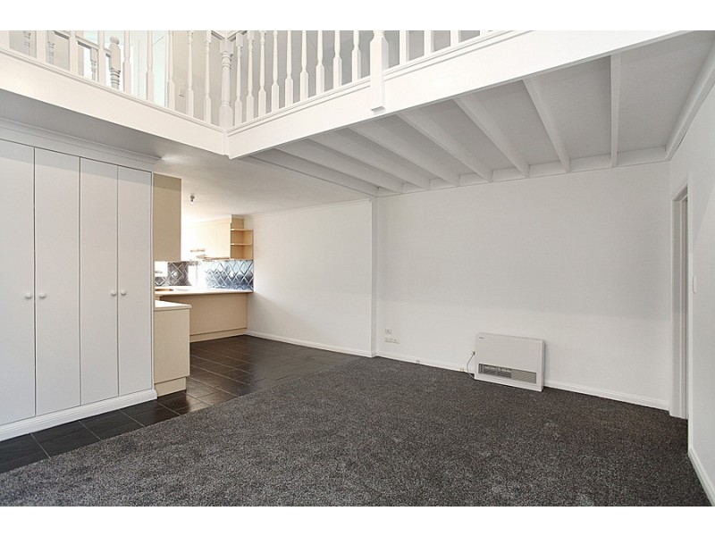 17 Powell Street, Yarraville VIC 3013