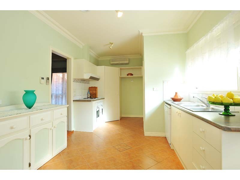 162 Williamstown Road, Kingsville VIC 3012