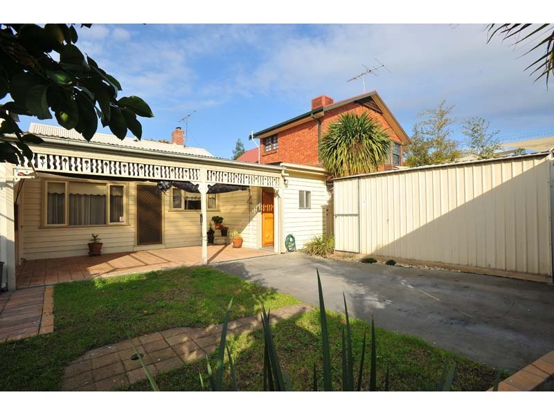 162 Williamstown Road, Kingsville VIC 3012