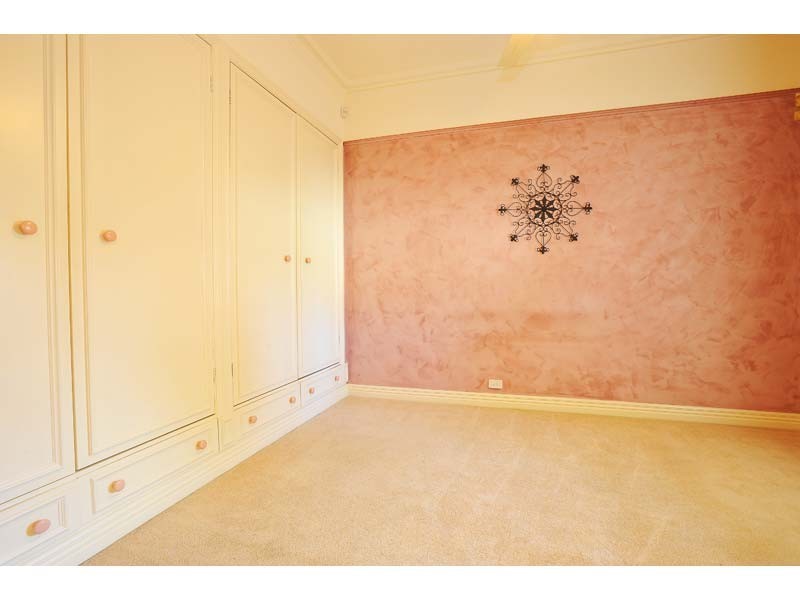 162 Williamstown Road, Kingsville VIC 3012