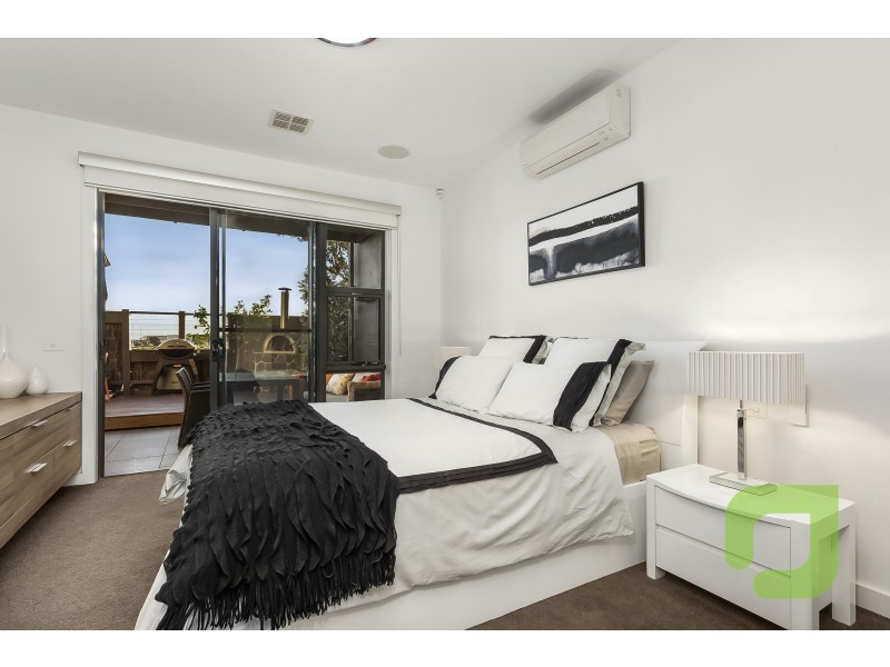 11 Sunset Drive, Williamstown VIC 3016