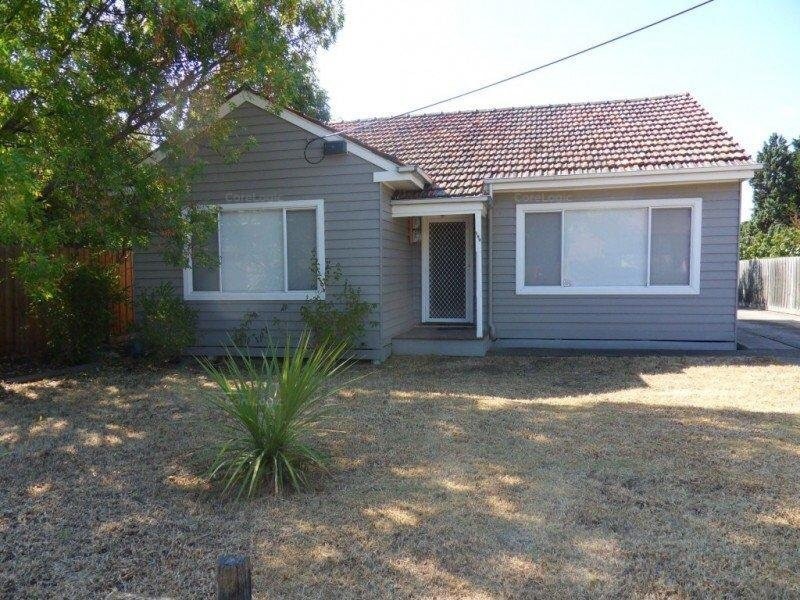 1/182 Hudsons Road, Spotswood VIC 3015