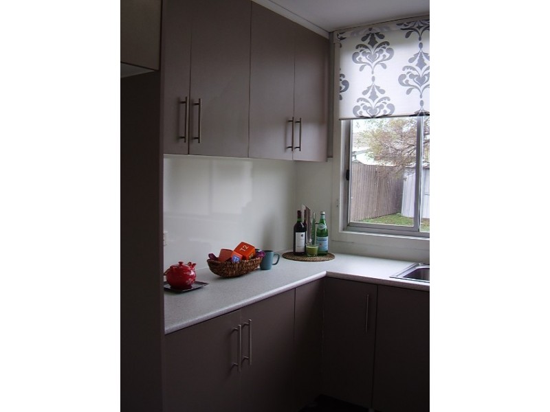 8 Gibb Street, Maidstone VIC 3012