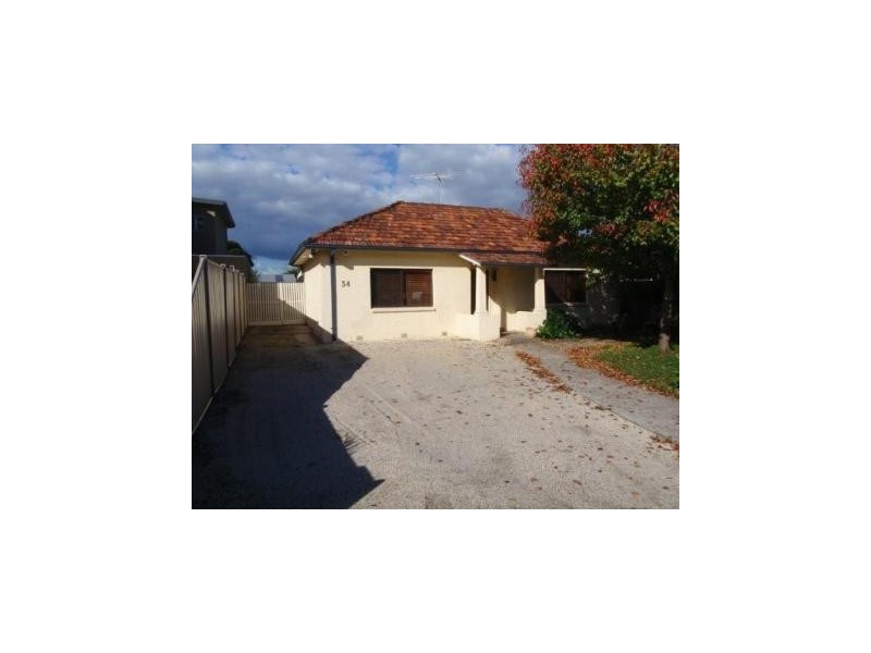 34 Thorpe Street, Newport VIC 3015