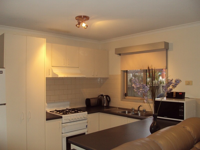 2/143 Mitchell Street, Maidstone VIC 3012