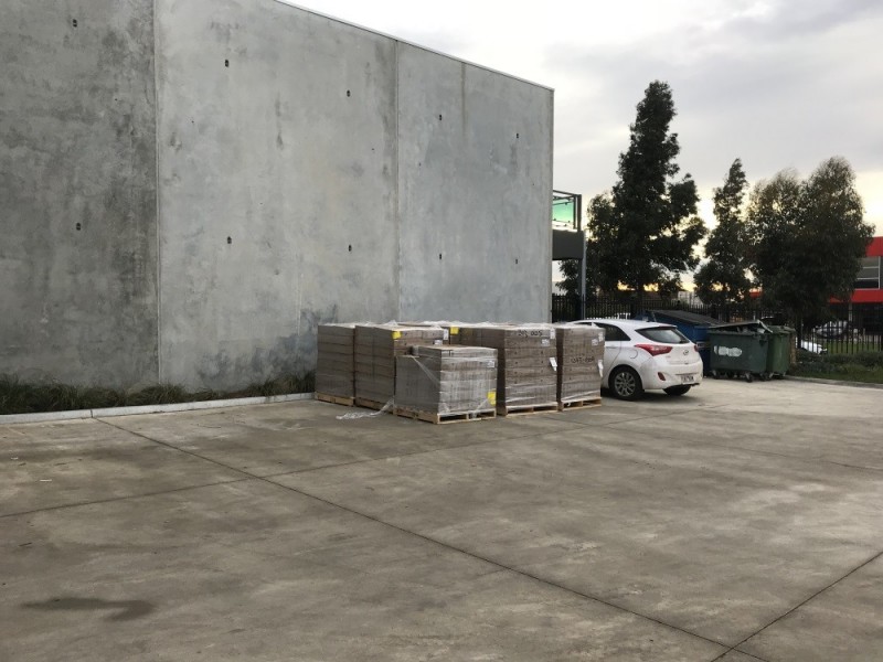 18 Drake Boulvard, Altona VIC 3018