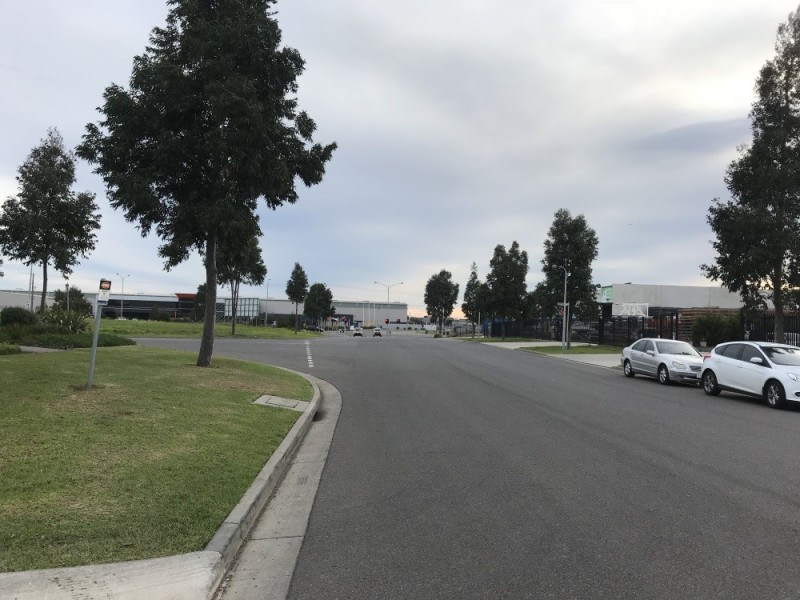 18 Drake Boulvard, Altona VIC 3018