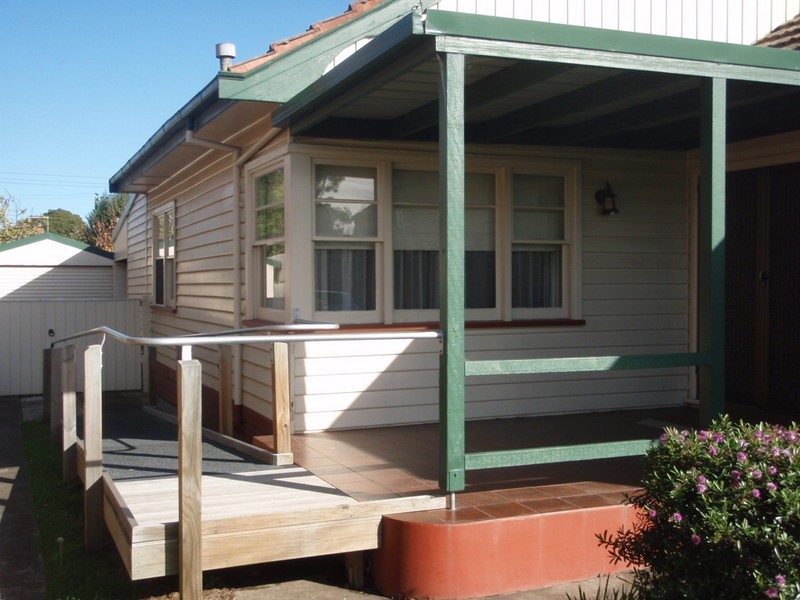 11 Finlay Street, Yarraville VIC 3013