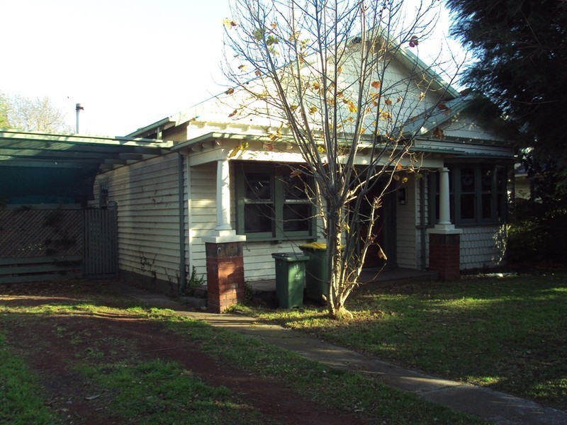 19 Alma Street, West Footscray VIC 3012