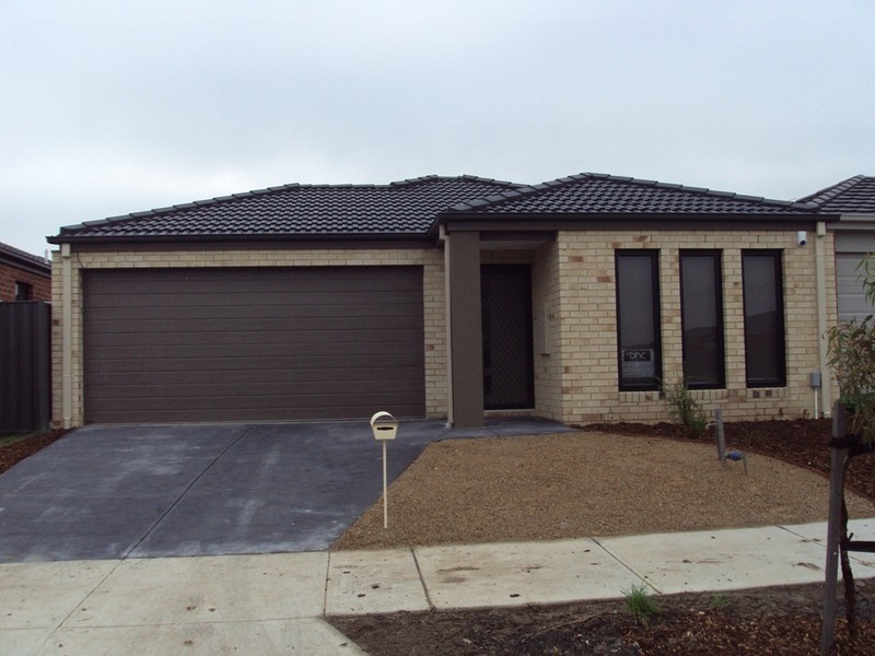 87 O’Connor Road, Deer Park VIC 3023