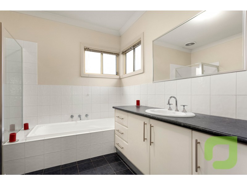 4/1 Basil Street, Newport VIC 3015