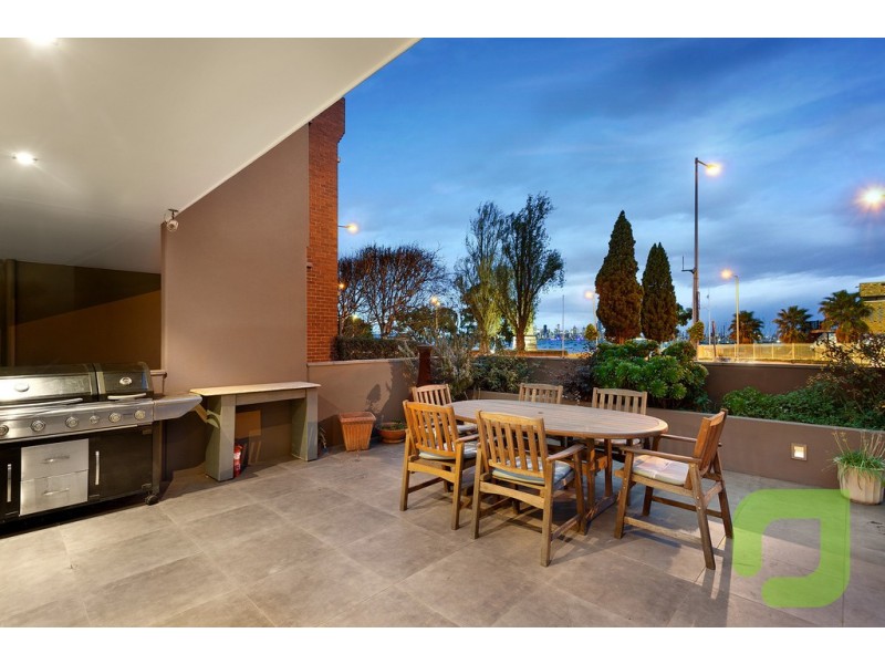 1/261 Nelson Place, Williamstown VIC 3016