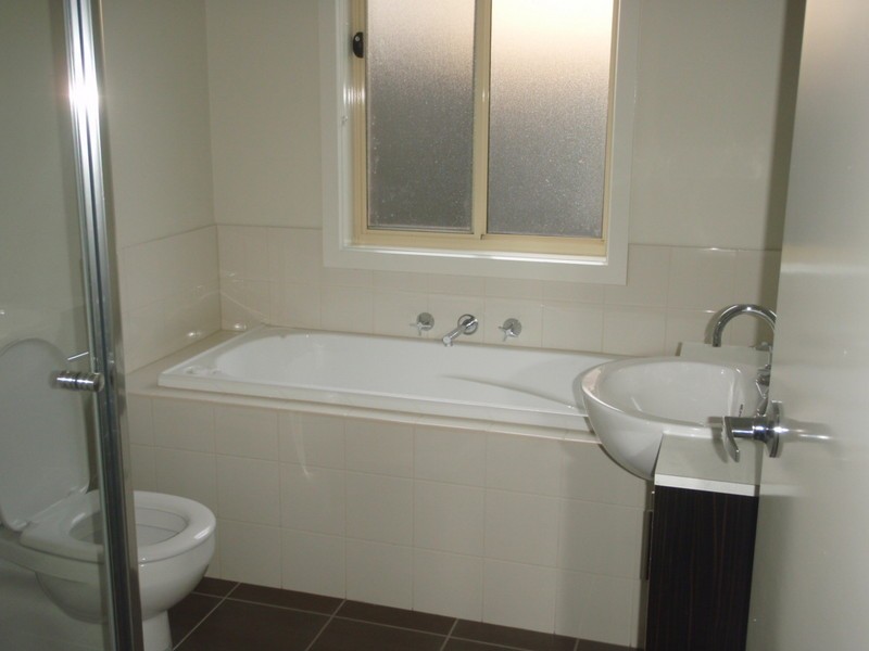 17 Garland Terrace, Point Cook VIC 3030