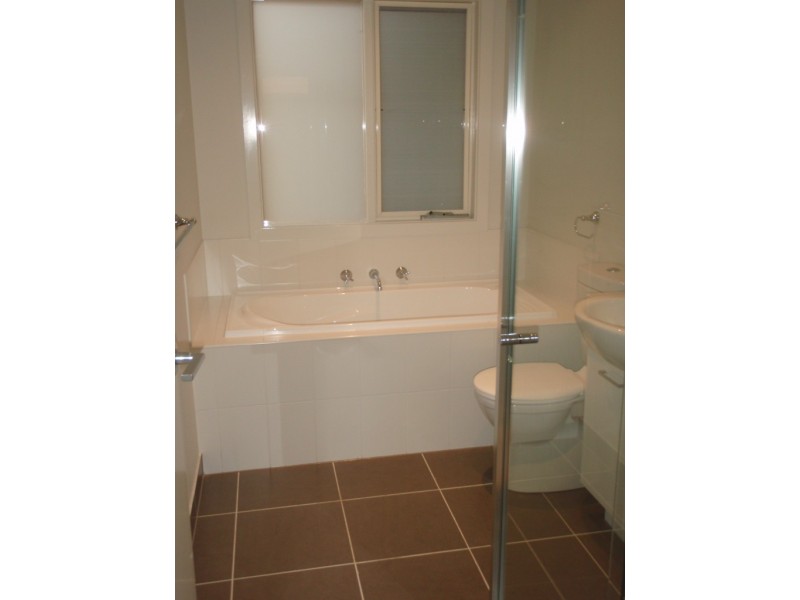 3/44 Saltley Street, South Kingsville VIC 3015