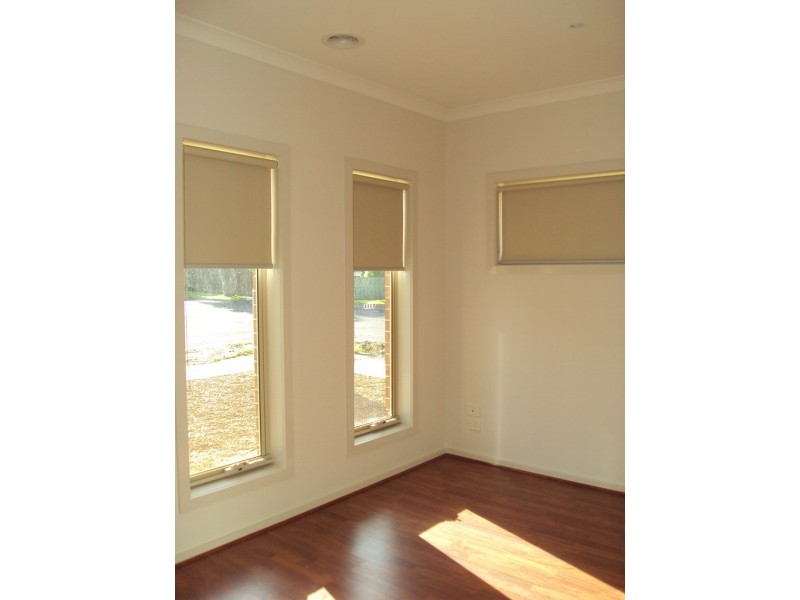 1/13 Thwaites Street, Albion VIC 3020