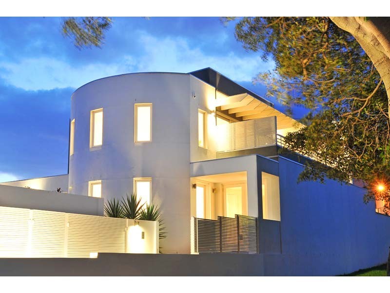 2/33 The Strand, Williamstown VIC 3016