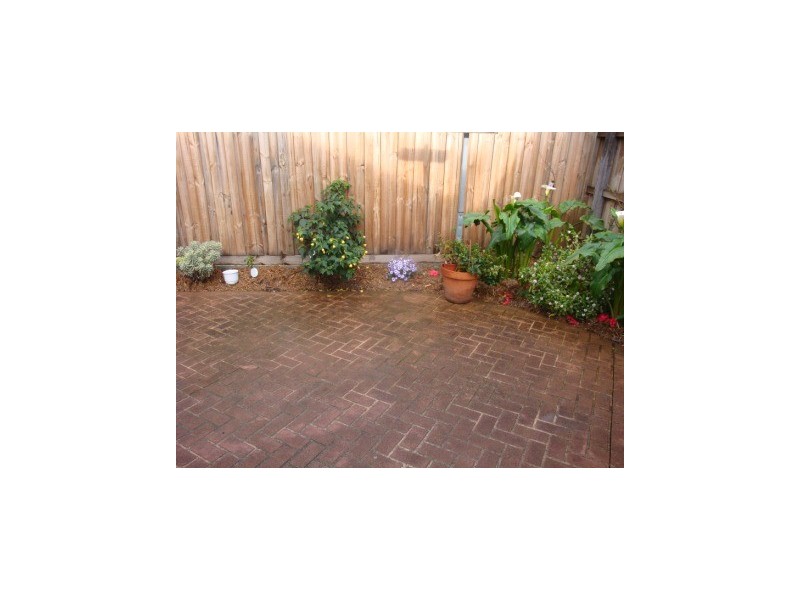 17 Paine Street, Newport VIC 3015