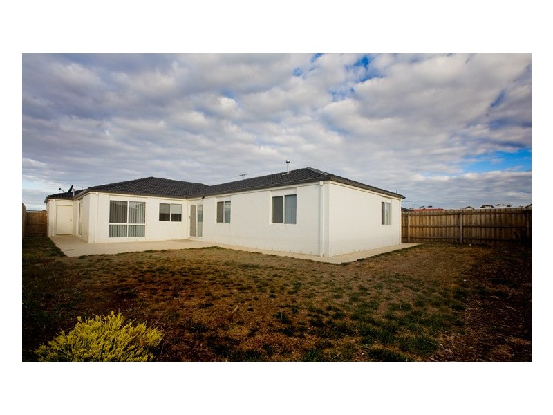 7 Nautilus Drive, Wyndham Vale VIC 3024