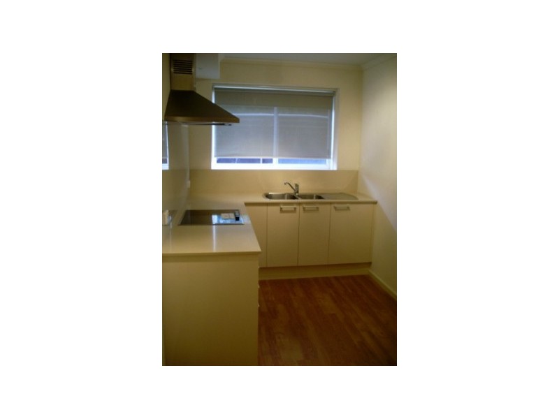 2/13-15 Speight Street, Newport VIC 3015