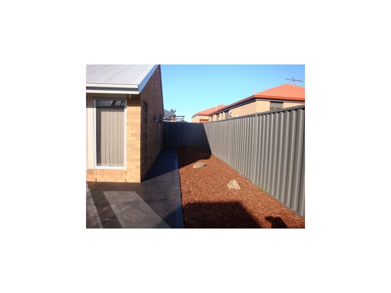 9 Weaver Street, Wyndham Vale VIC 3024