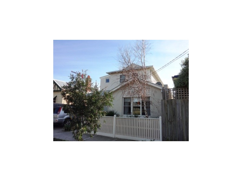 2a Agg Street, Newport VIC 3015